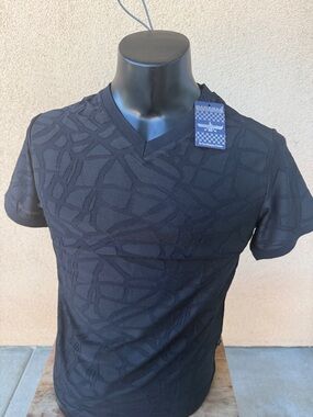 Textured V-Neck Short Sleeve Shirt - Black